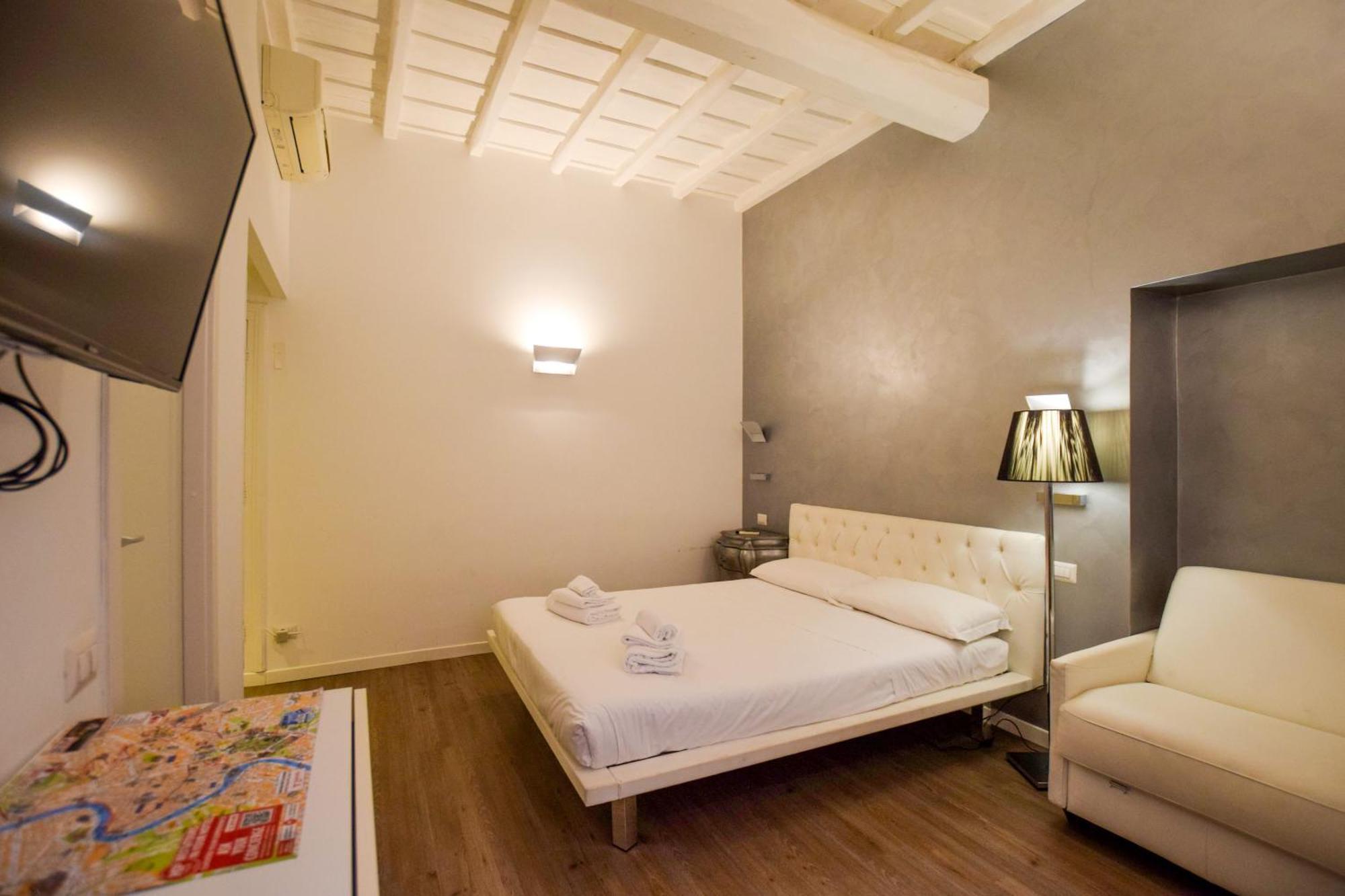 Navona Secret Stay Guest House Rome Exterior photo